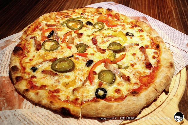 【宜蘭頭城義式】貝加莫廚房｜海邊古堡內的披薩Pizza輕食沙拉 - kafu.tw