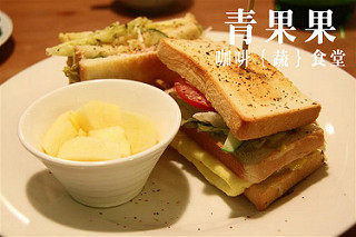 IMG_3374 (Custom)